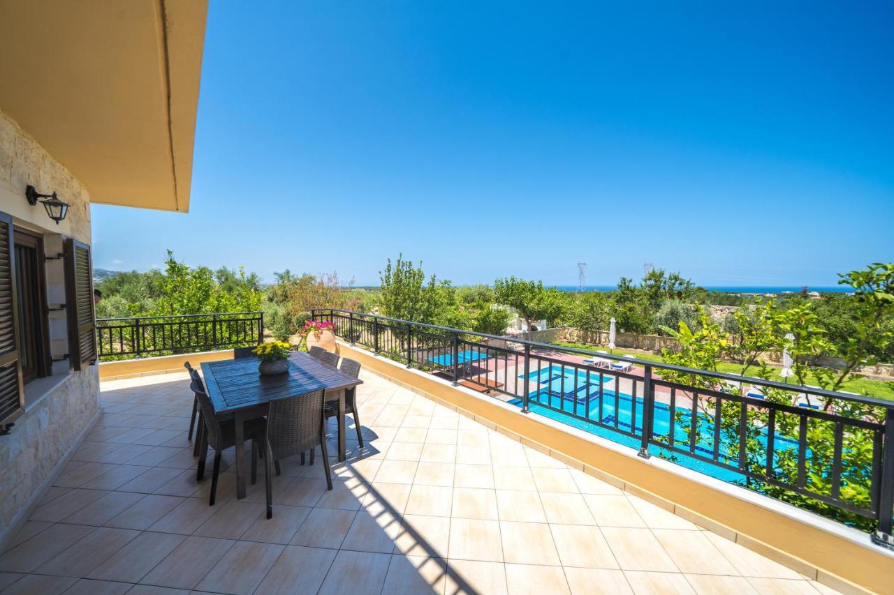 Villas Louloudaki Loutra Exterior foto